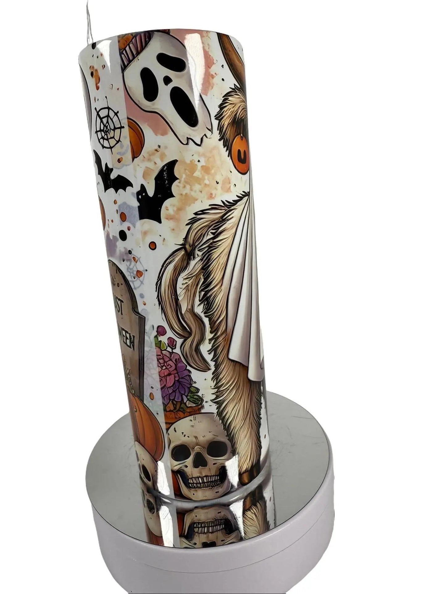 Highland Cow Halloween Tumbler – 20oz Stainless Steel Insulated Cup with Straw & Cleaner.